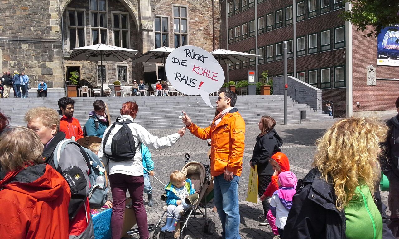 Eltern Unterstützen Den Streik Im Sozial- Und Erziehungsdienst